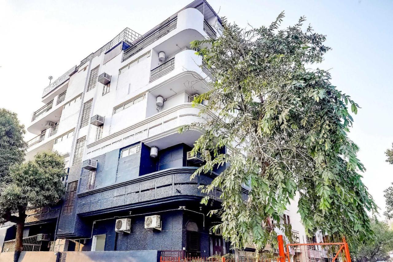 Collection O 71756 Hotel Silver Arrow Near Pacific Mall Tagore Garden Делі Екстер'єр фото