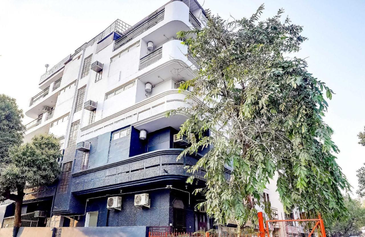 Collection O 71756 Hotel Silver Arrow Near Pacific Mall Tagore Garden Делі Екстер'єр фото